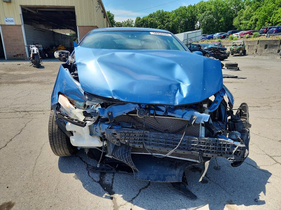 Photo 5 from auction – 2010 HONDA INSIGHT with VIN JHMZE2H73AS019085