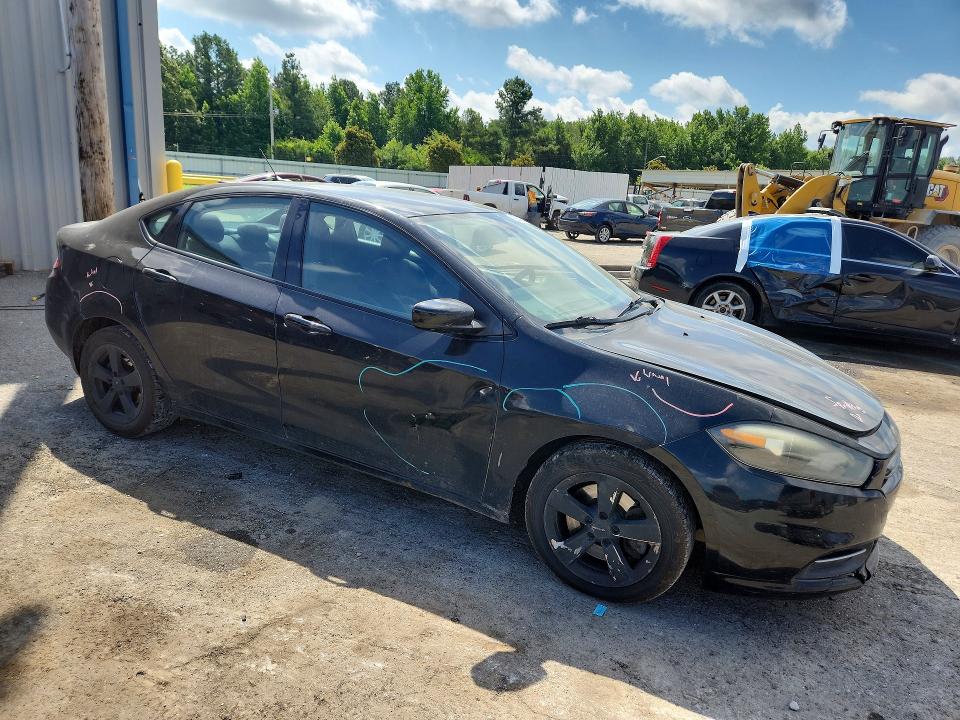 Снимка 4 от търг – 2015 DODGE DART с VIN 1C3CDFBB2FD336354