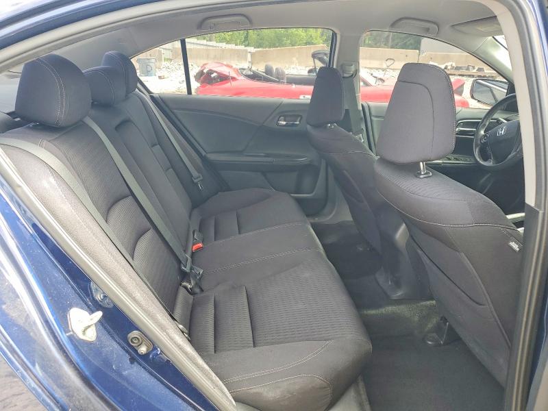 Photo 10 from auction – 2015 HONDA ACCORD with VIN 1HGCR2F56FA239526