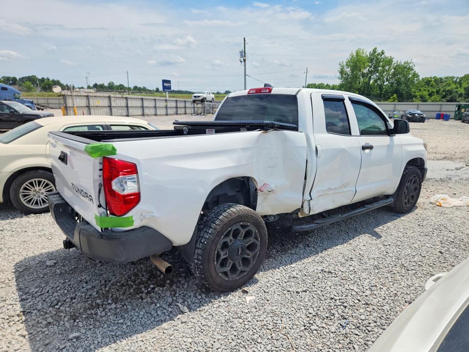 Photo 3 from auction – 2021 TOYOTA TUNDRA with VIN 5TFRY5F1XMX291245