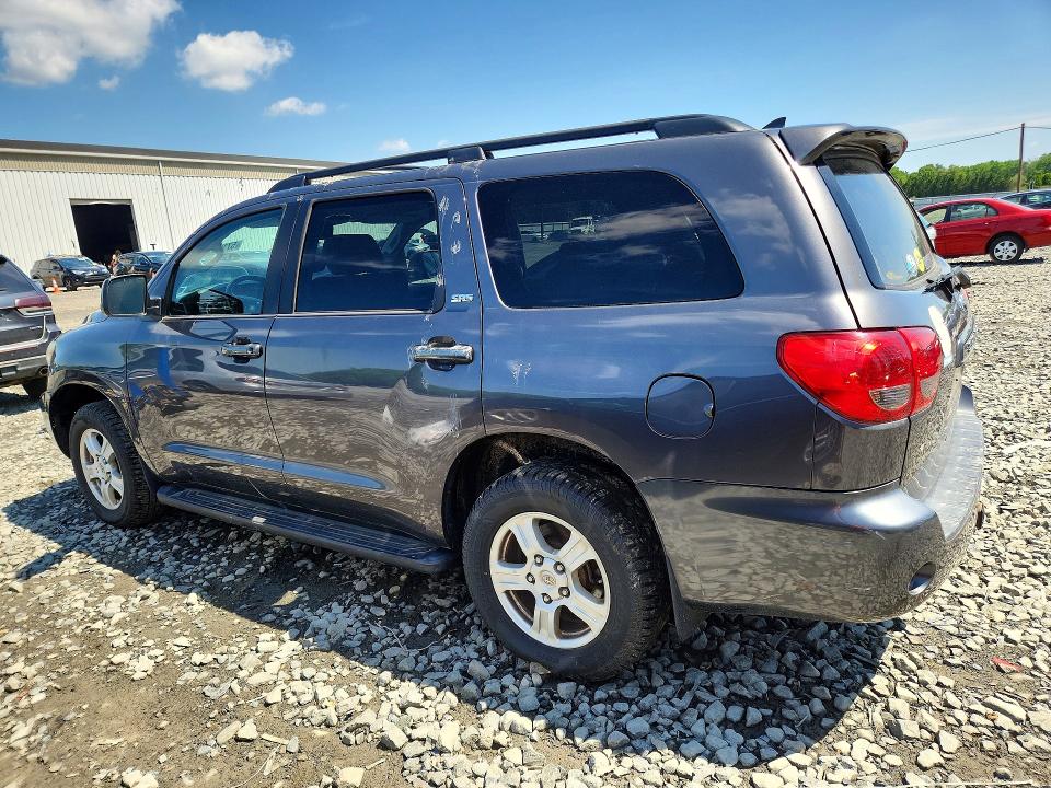 Photo 2 from auction – 2013 TOYOTA SEQUOIA with VIN 5TDBY5G15DS082730