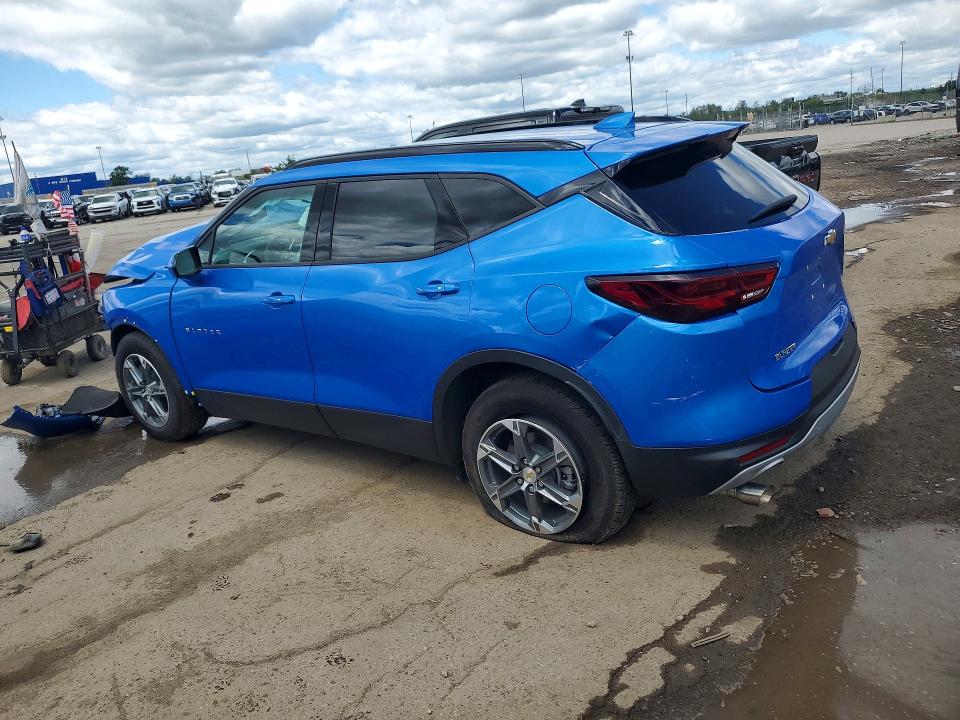 Photo 2 from auction – 2025 CHEVROLET BLAZER with VIN 3GNKBCR47SS177142