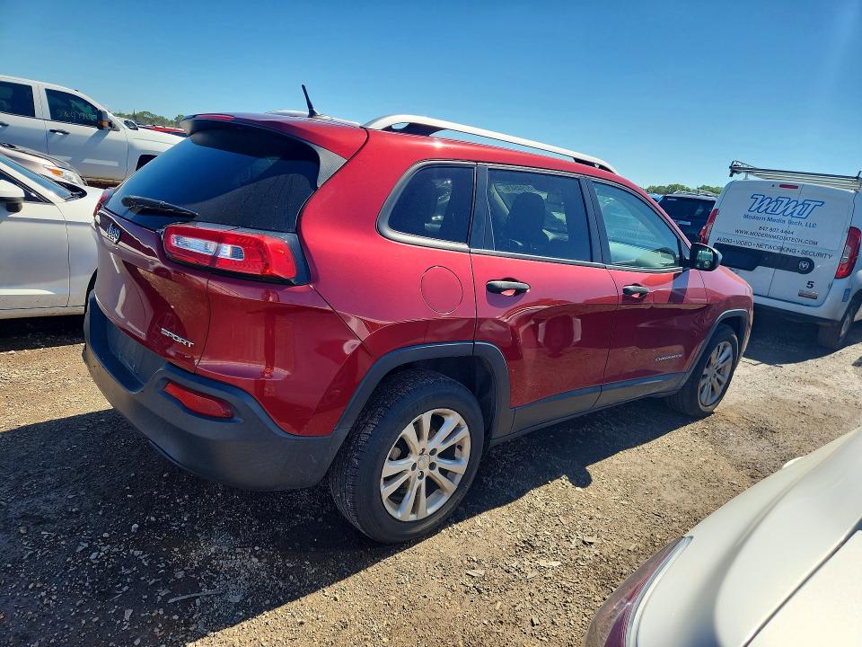 Photo 3 from auction – 2015 JEEP CHEROKEE with VIN 1C4PJLAB1FW669669