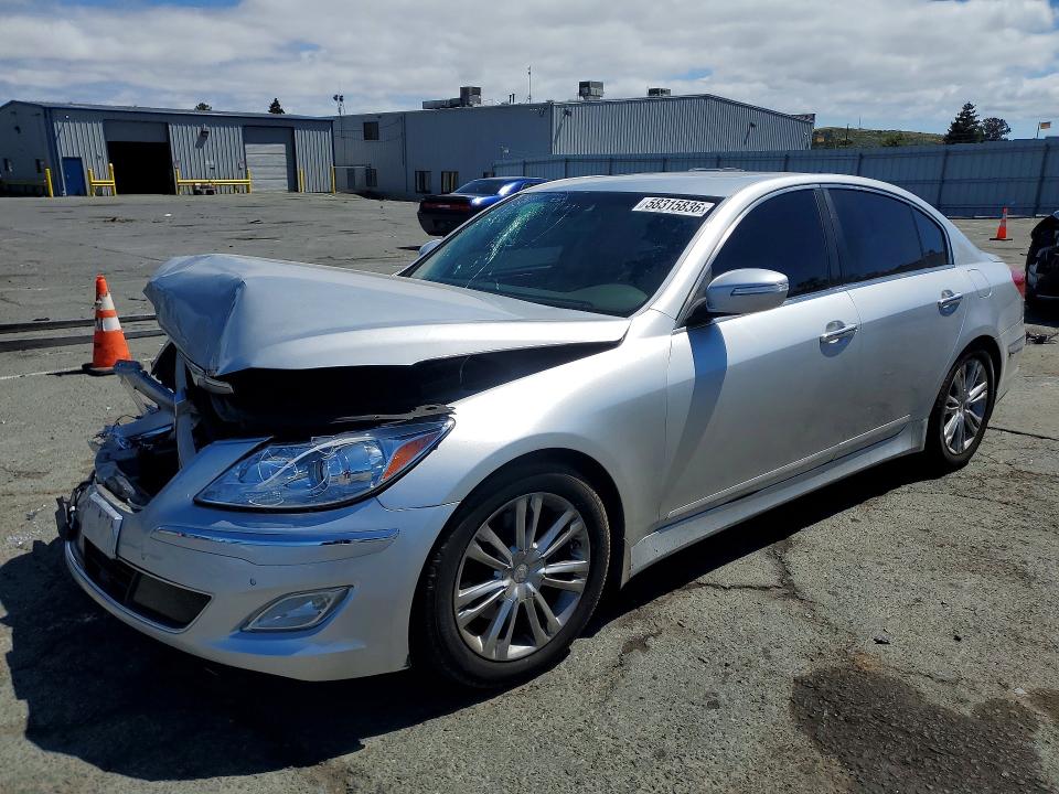 Photo 1 from auction – 2012 HYUNDAI GENESIS with VIN KMHGC4DD7CU199180