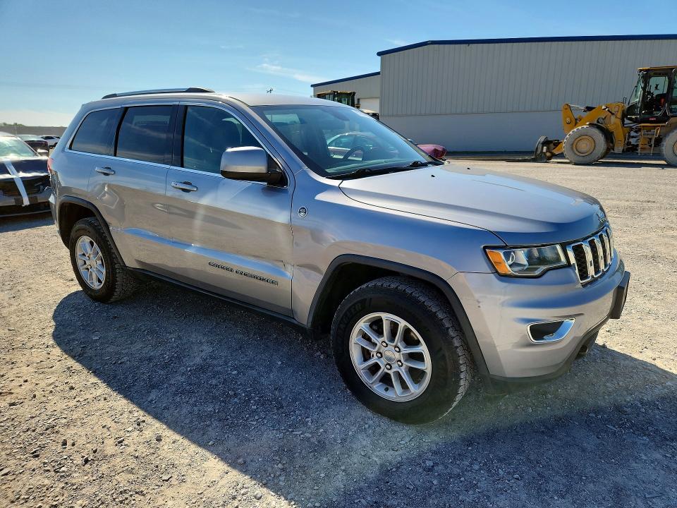 Photo 4 from auction – 2019 JEEP GRAND CHEROKEE with VIN 1C4RJFAG6KC606844
