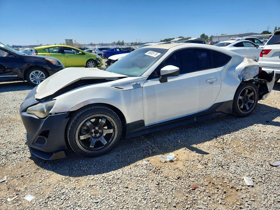 SCION FR-S 2013 z numerem VIN JF1ZNAA18D1733876 - Zdjęcie z aukcji