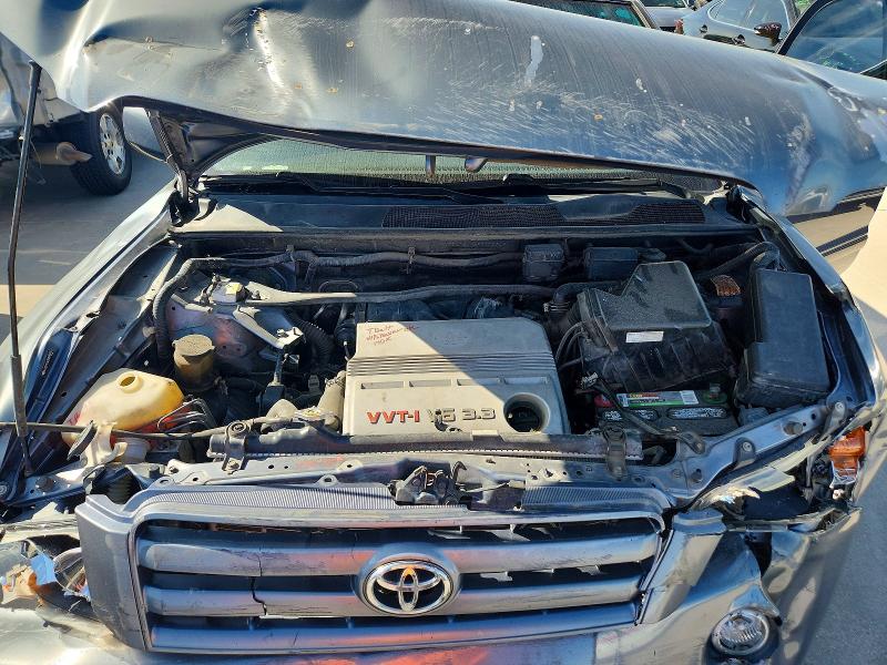 Photo 12 from auction – 2005 TOYOTA HIGHLANDER with VIN JTEDP21A250075916