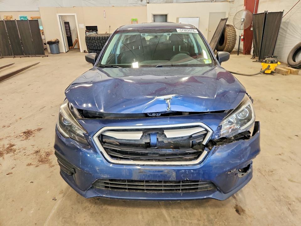 Photo 5 from auction – 2019 SUBARU LEGACY with VIN 4S3BNAB68K3012349