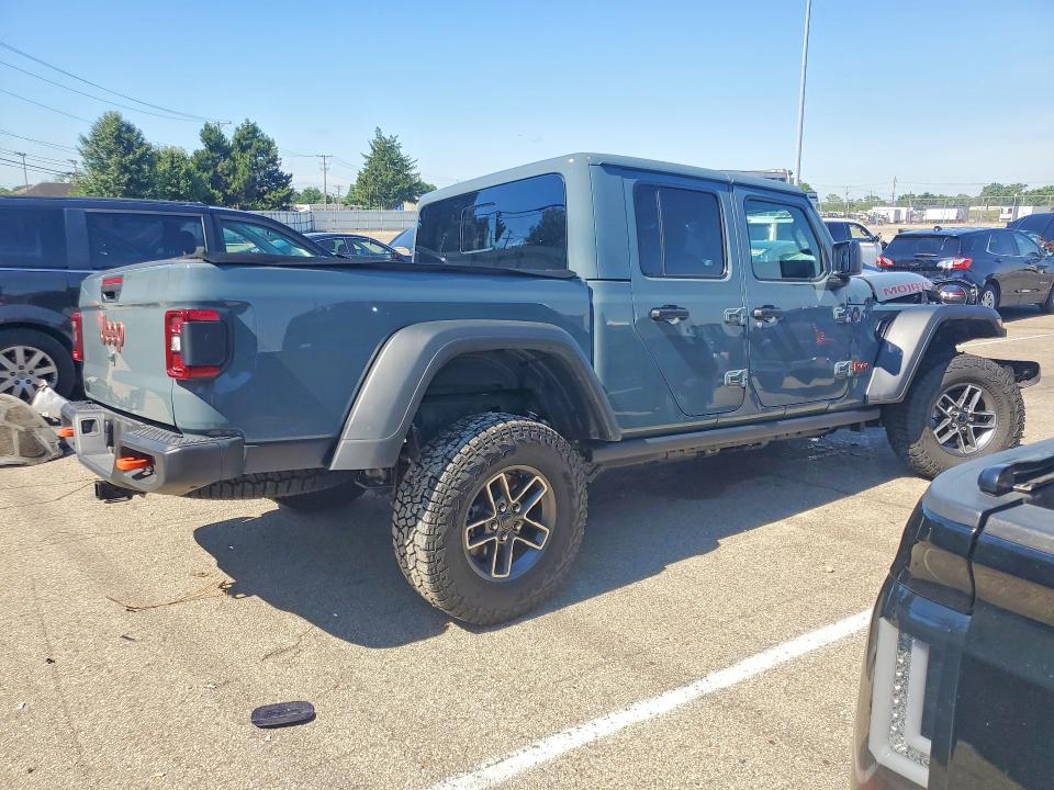 Photo 3 from auction – 2026 JEEP GLADIATOR with VIN 1C6RJTEG3TL154708