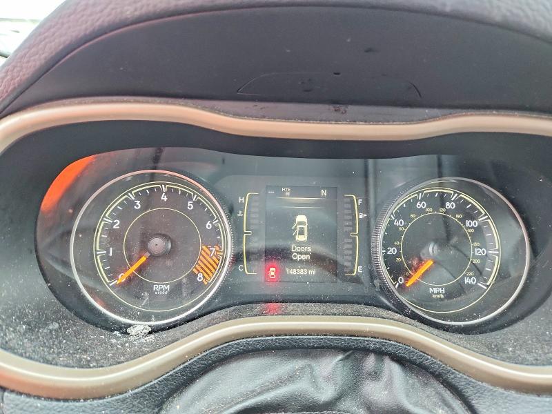 Photo 9 from auction – 2015 JEEP CHEROKEE with VIN 1C4PJMCS1FW502988