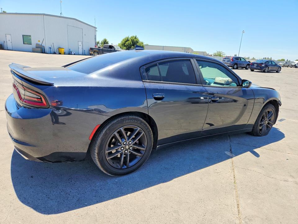 Photo 3 from auction – 2019 DODGE CHARGER with VIN 2C3CDXJG0KH520675