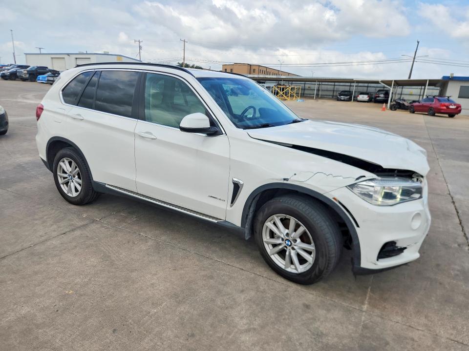 Photo 4 from auction – 2015 BMW X5 with VIN 5UXKR0C59F0P18627