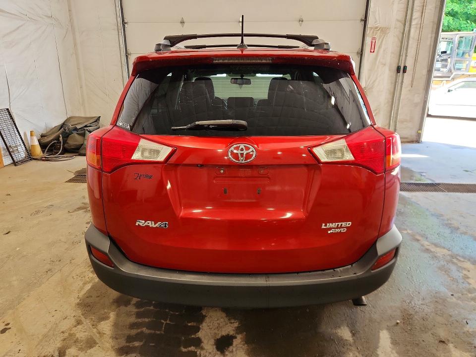 Photo 6 from auction – 2013 TOYOTA RAV4 with VIN 2T3DFREV4DW050586