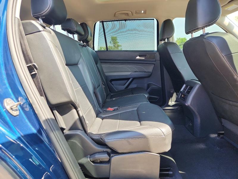 Photo 11 from auction – 2022 VOLKSWAGEN ATLAS with VIN 1V2KR2CA1NC555879