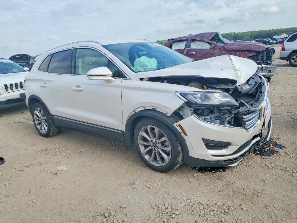 Photo 4 from auction – 2018 LINCOLN MKC with VIN 5LMCJ2D98JUL20734