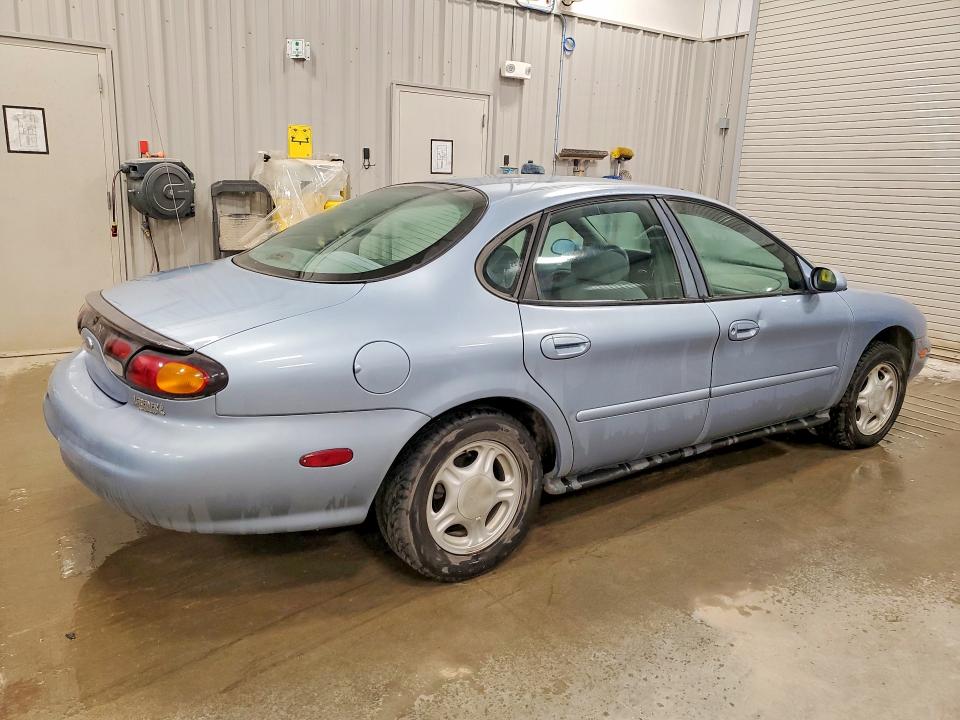 Photo 3 from auction – 1997 FORD TAURUS with VIN 1FALP52U3VG315384