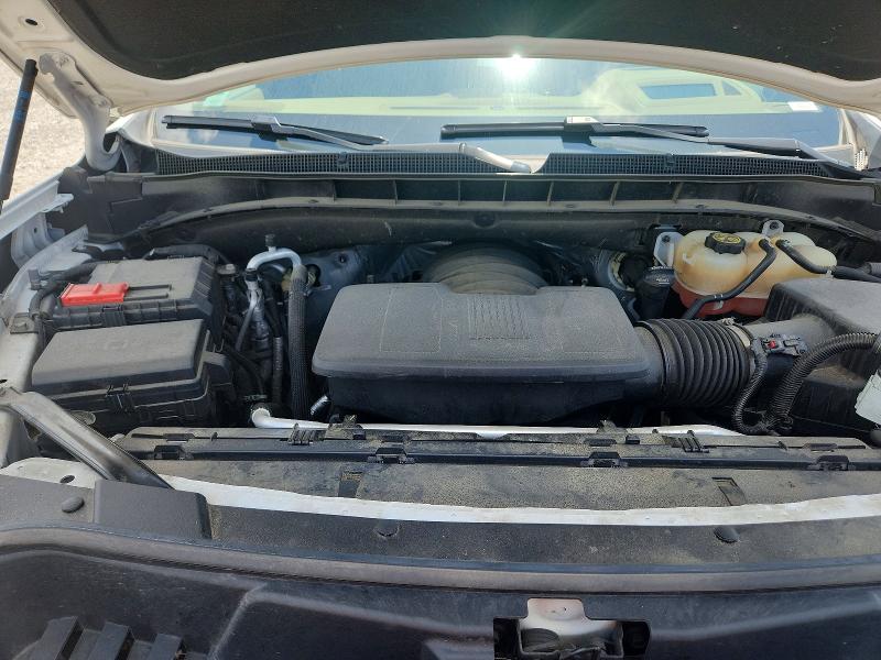 Photo 12 from auction – 2022 CHEVROLET SUBURBAN with VIN 1GNSKFKD9NR360643