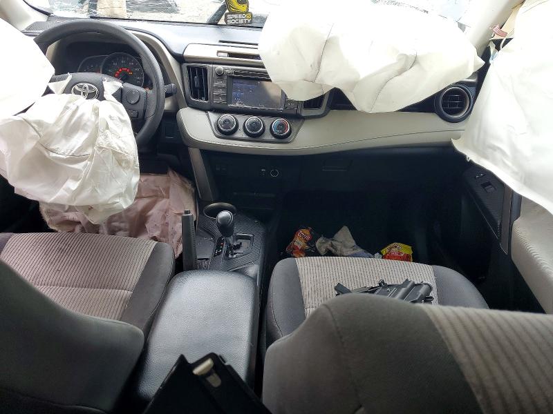 Photo 8 from auction – 2015 TOYOTA RAV4 with VIN 2T3BFREV7FW310120
