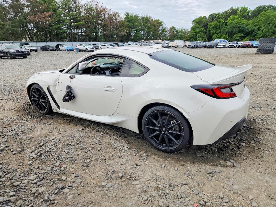 Photo 2 from auction – 2025 TOYOTA GR 86 with VIN JF1ZNBE13S8751433