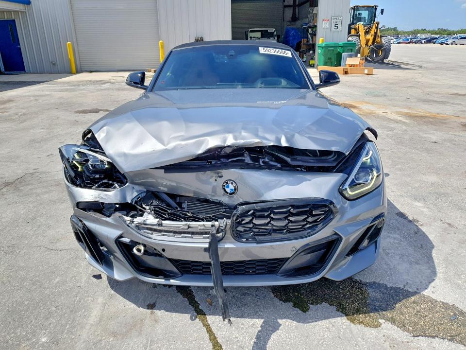 Photo 5 from auction – 2023 BMW Z4 with VIN WBAHF3C03PWY12718