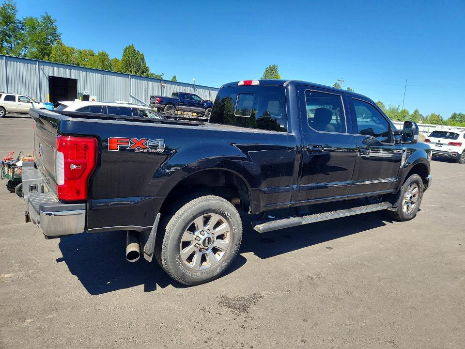 Photo 3 from auction – 2017 FORD F250 with VIN 1FT7W2BT9HED47826