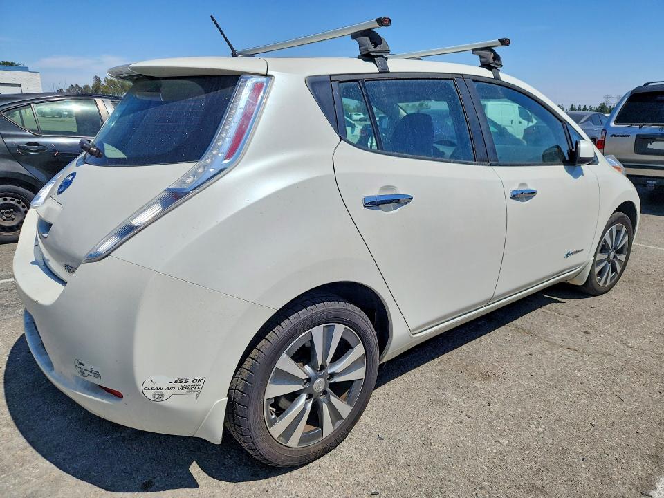 Photo 3 from auction – 2016 NISSAN LEAF with VIN 1N4BZ0CP8GC302206