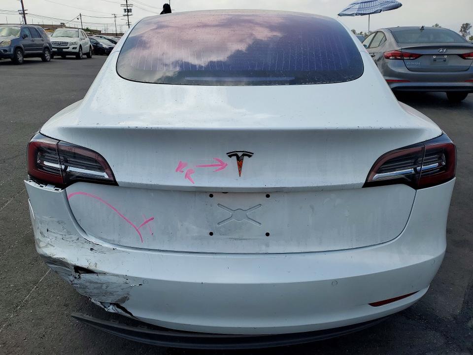Photo 6 from auction – 2017 TESLA MODEL 3 with VIN 5YJ3E1EA2HF003128