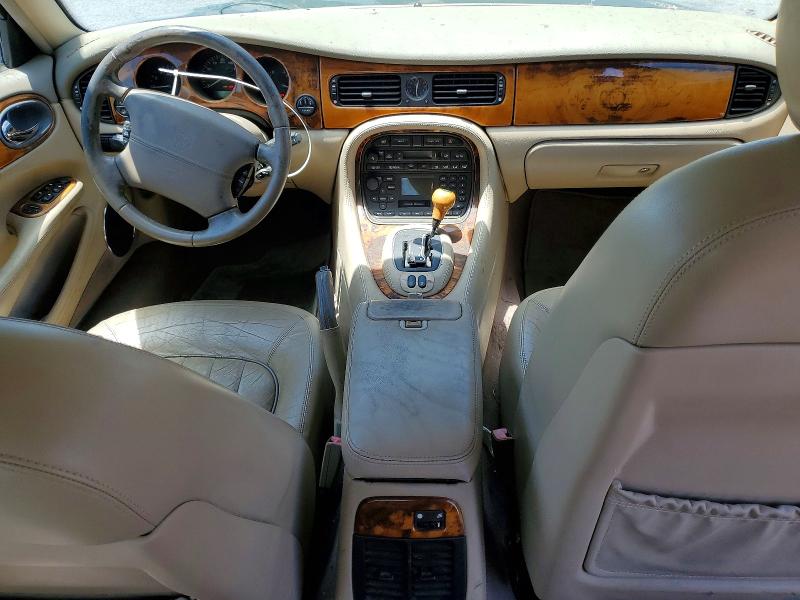 Photo 8 from auction – 2003 JAGUAR XJ8 with VIN SAJDA14C53LF55302