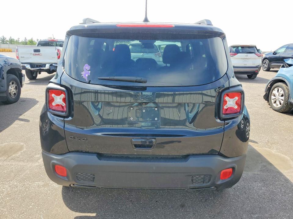 Photo 6 from auction – 2018 JEEP RENEGADE with VIN ZACCJBBBXJPH73610