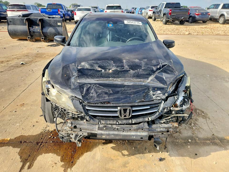 Photo 5 from auction – 2015 HONDA ACCORD with VIN 1HGCR2F84FA020378