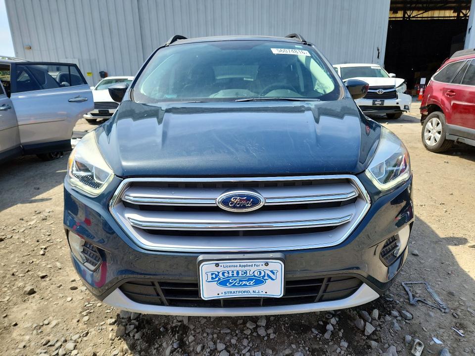 Photo 5 from auction – 2019 FORD ESCAPE with VIN 1FMCU9HD6KUA01139