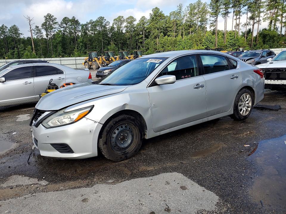 Photo 1 from auction – 2017 NISSAN ALTIMA with VIN 1N4AL3AP4HN334724