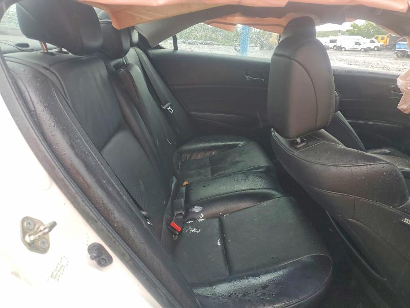 Photo 10 from auction – 2017 ACURA ILX with VIN 19UDE2F71HA014662