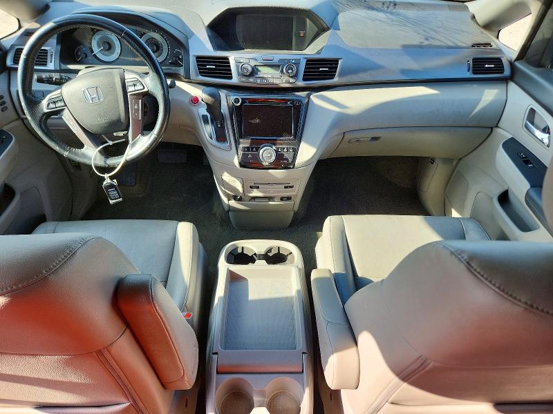 Photo 8 from auction – 2015 HONDA ODYSSEY with VIN 5FNRL5H97FB070152