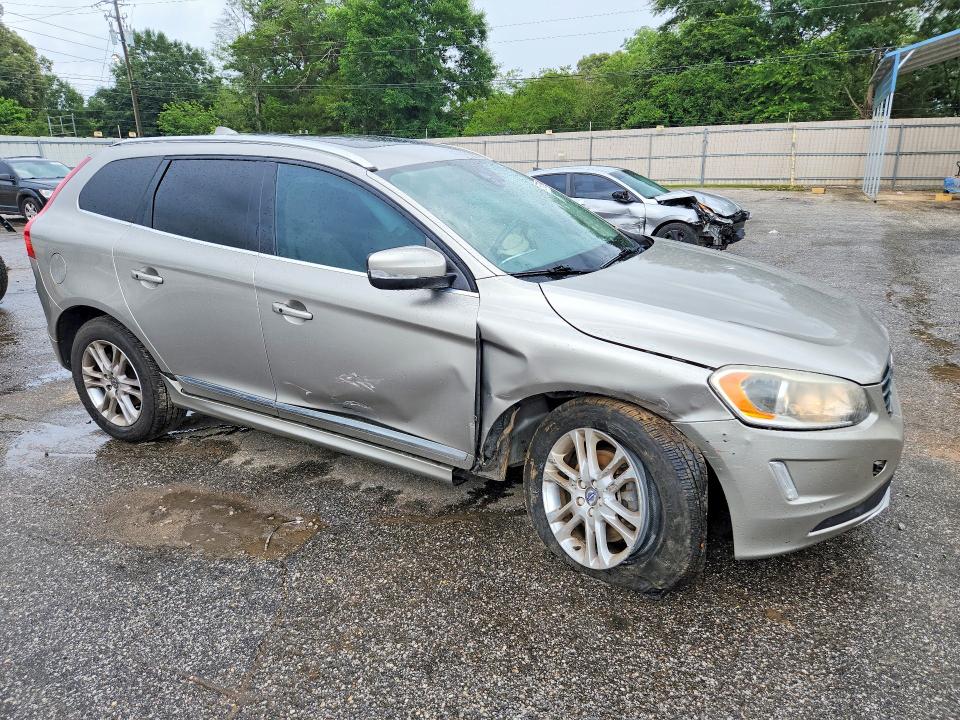 Photo 4 from auction – 2015 VOLVO XC60 with VIN YV440MDK5F2731053