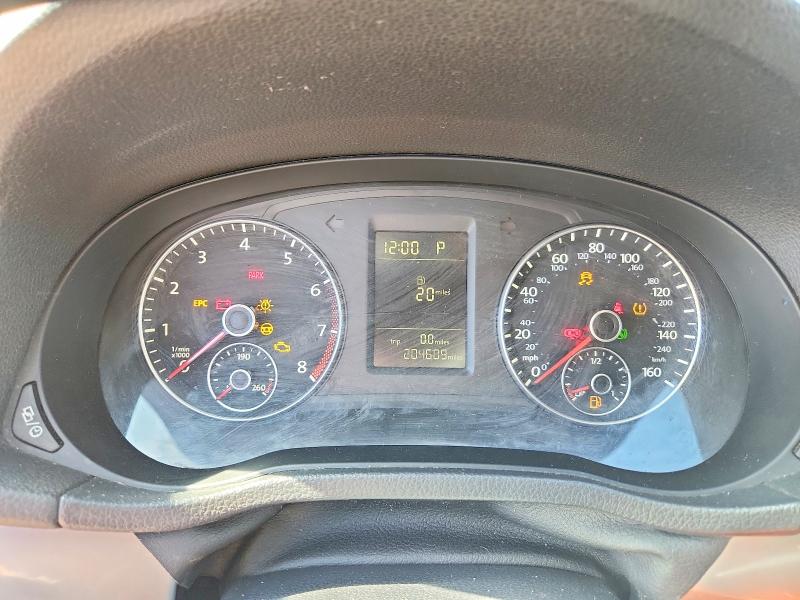 Фото 9 с аукциона – 2015 VOLKSWAGEN PASSAT с VIN 1VWAT7A35FC015448