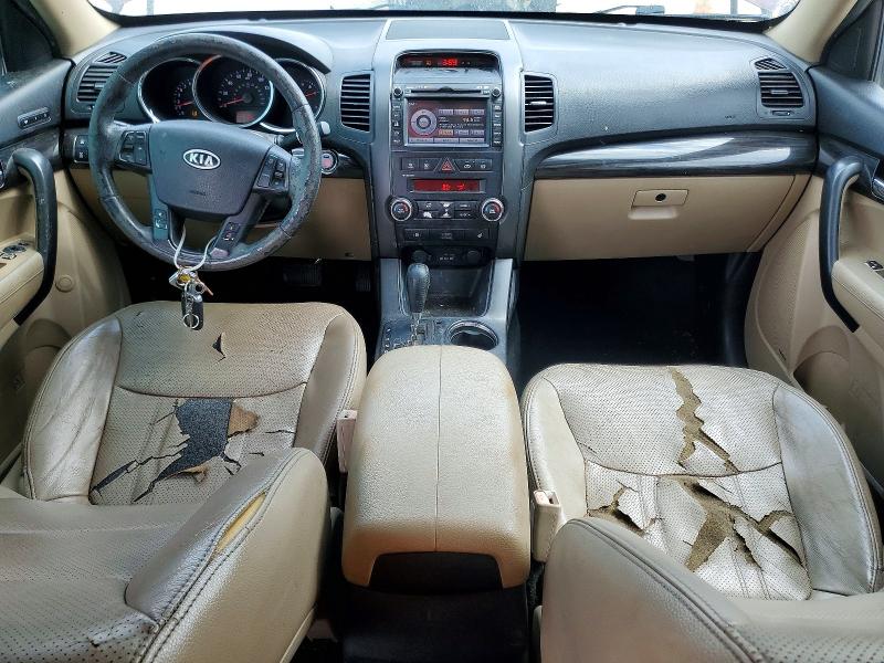Photo 8 from auction – 2013 KIA SORENTO with VIN 5XYKUDA22DG316911