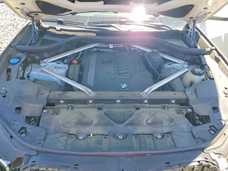 Photo 12 from auction – 2021 BMW X5 with VIN 5UXCR4C01M9H62729