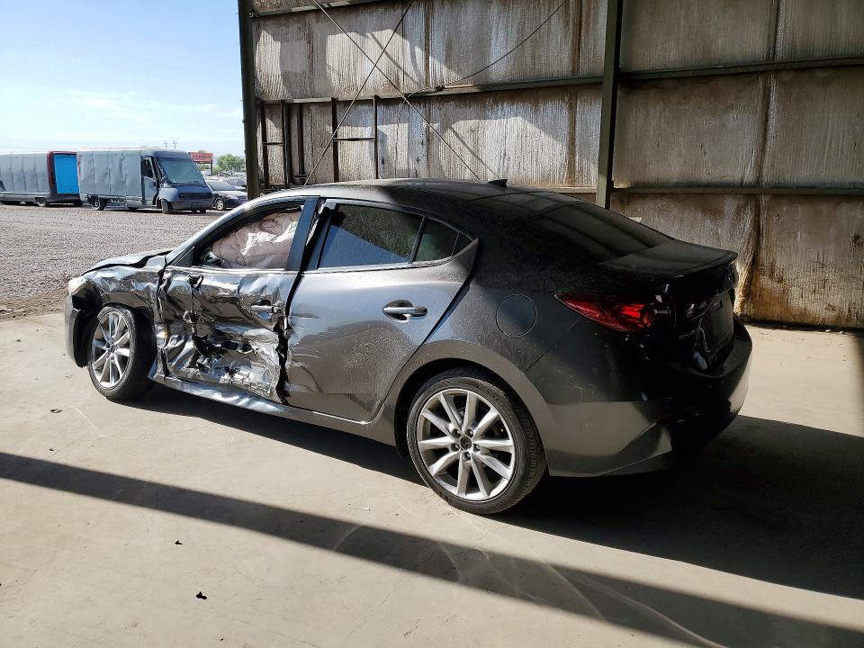 Photo 2 from auction – 2017 MAZDA 3 with VIN JM1BN1V74H1143013