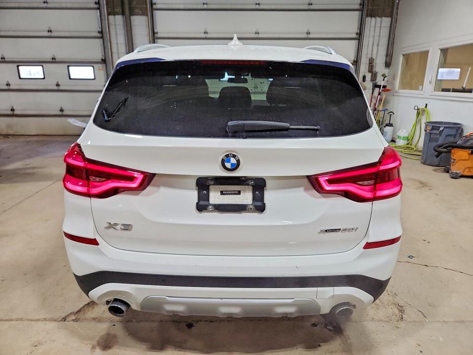 Foto 6 de la subasta – 2019 BMW X3 con VIN 5UXTR9C59KLP96441