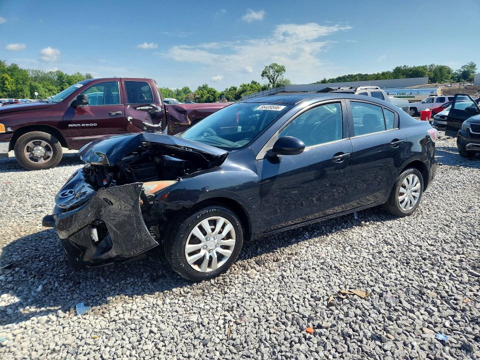MAZDA 3 2013 с VIN JM1BL1TFXD1835254 - Снимка от търг