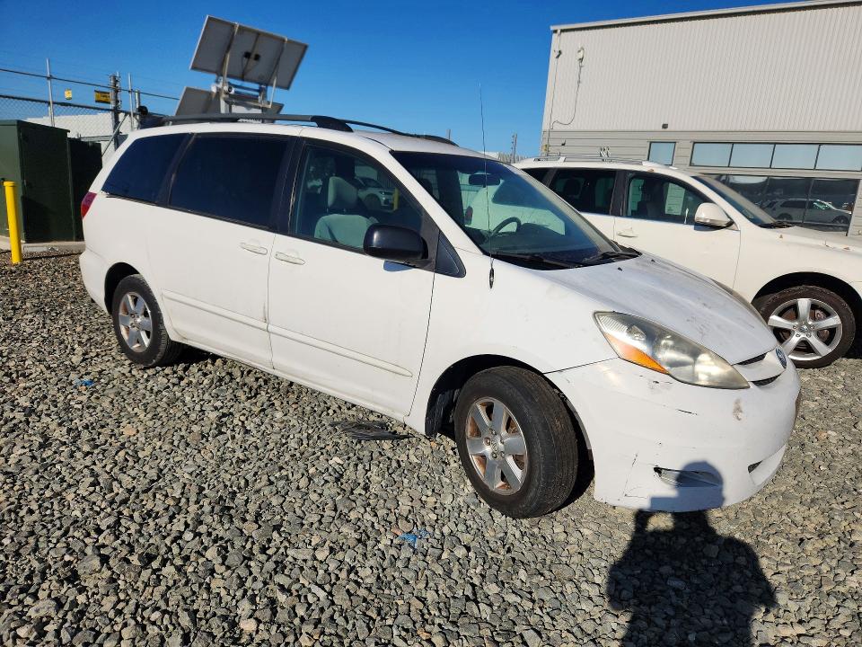 Photo 4 from auction – 2008 TOYOTA SIENNA with VIN 5TDZK23C58S113003