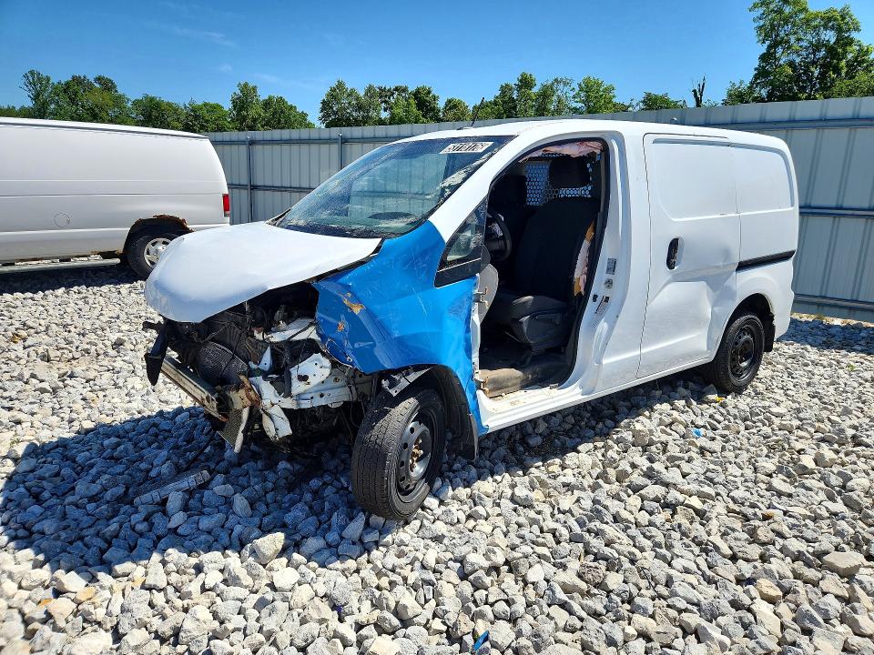 2016 NISSAN NV200