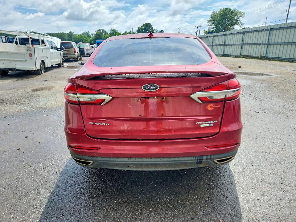Photo 6 from auction – 2019 FORD FUSION with VIN 3FA6P0D98KR187852