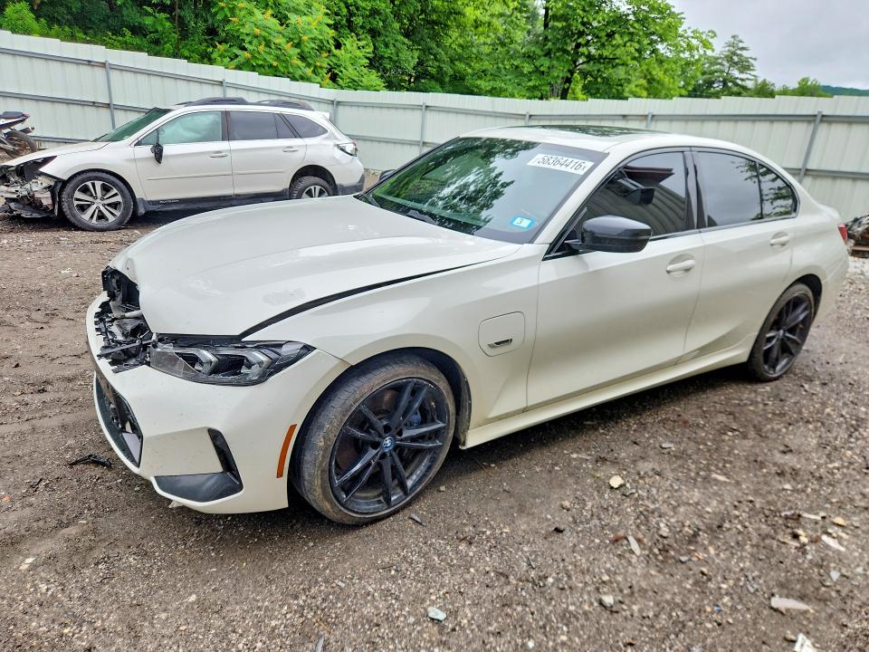BMW 330XE 2023 z numerem VIN 3MW39FS09P8D31613 - Zdjęcie z aukcji
