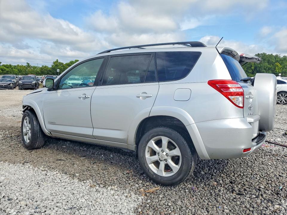 Photo 2 from auction – 2011 TOYOTA RAV4 with VIN 2T3YF4DV0BW094586