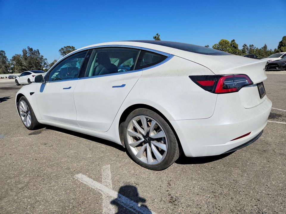 Photo 2 from auction – 2020 TESLA MODEL 3 with VIN 5YJ3E1EAXLF806455
