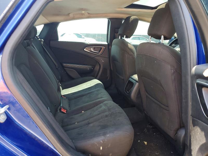 Photo 10 from auction – 2016 CHRYSLER 200 with VIN 1C3CCCAB9GN137736