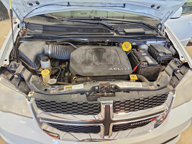 Photo 12 from auction – 2014 DODGE GRAND CARAVAN with VIN 2C4RDGCG1ER275483