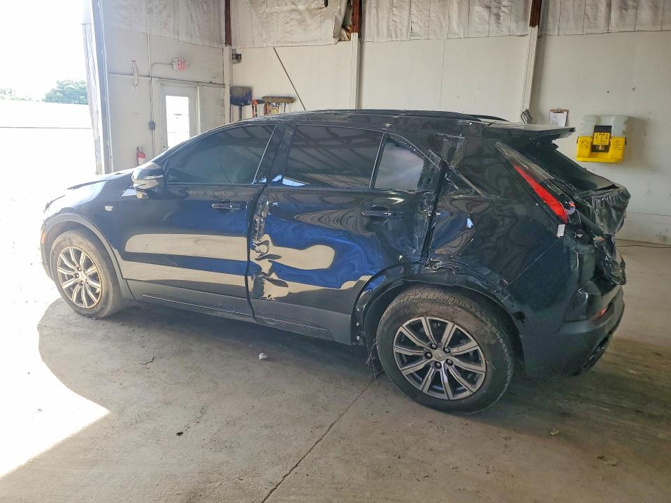 Photo 2 from auction – 2023 CADILLAC XT4 with VIN 1GYFZFR41PF206597